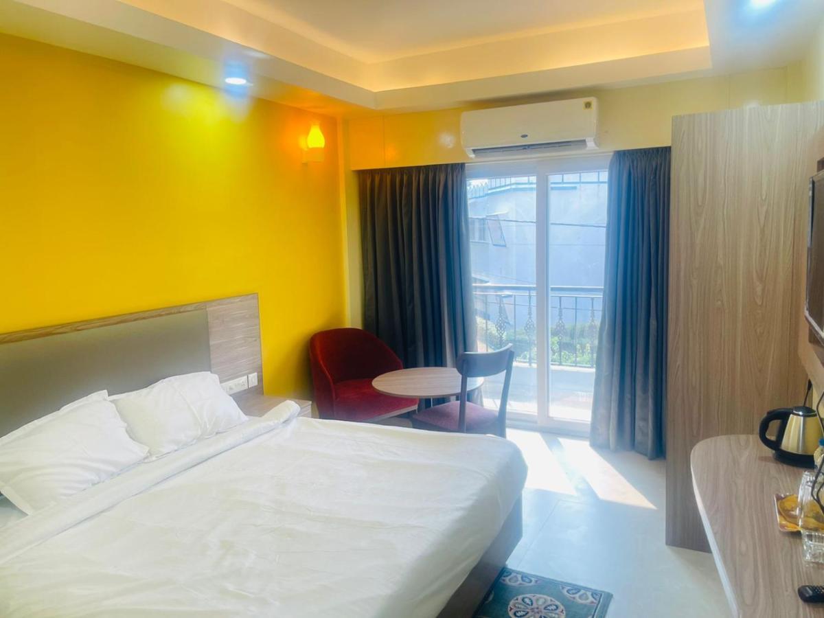 Royal Beach International Пурі Екстер'єр фото