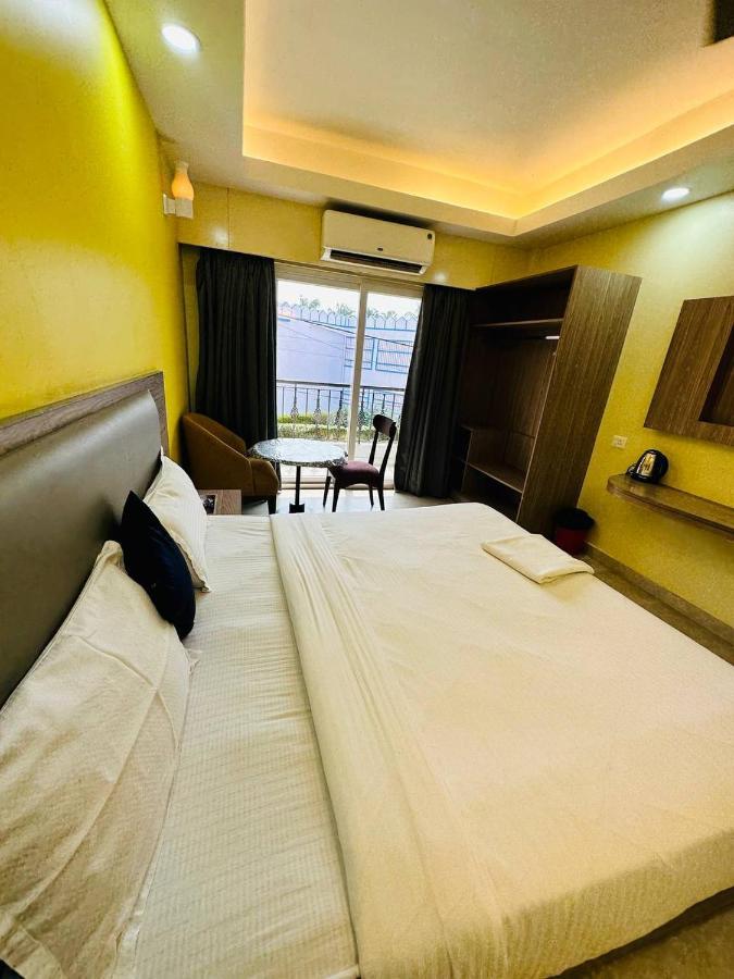 Royal Beach International Пурі Екстер'єр фото